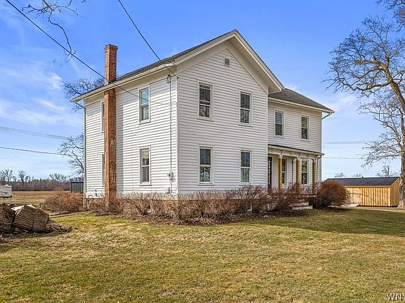 5th image of 2278 Balmer Rd