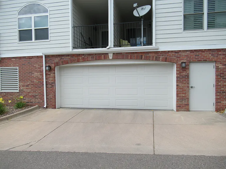 1655 S Cole St #B5 — Photo 17