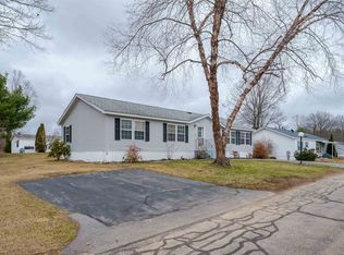 11 Falkland Lane, Rochester, NH 03867