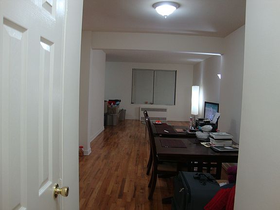 2nd image of 98 Hoyt St APT 5A