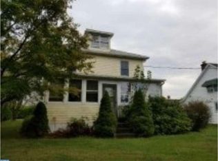 106 Old Bowers Rd, Mertztown, PA 19539