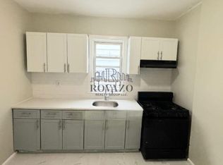 92 N 15th St FLOOR 3, East Orange, NJ 07017