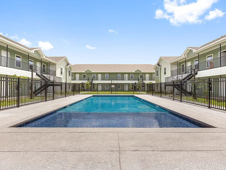 Enclave Apartments — Photo 4