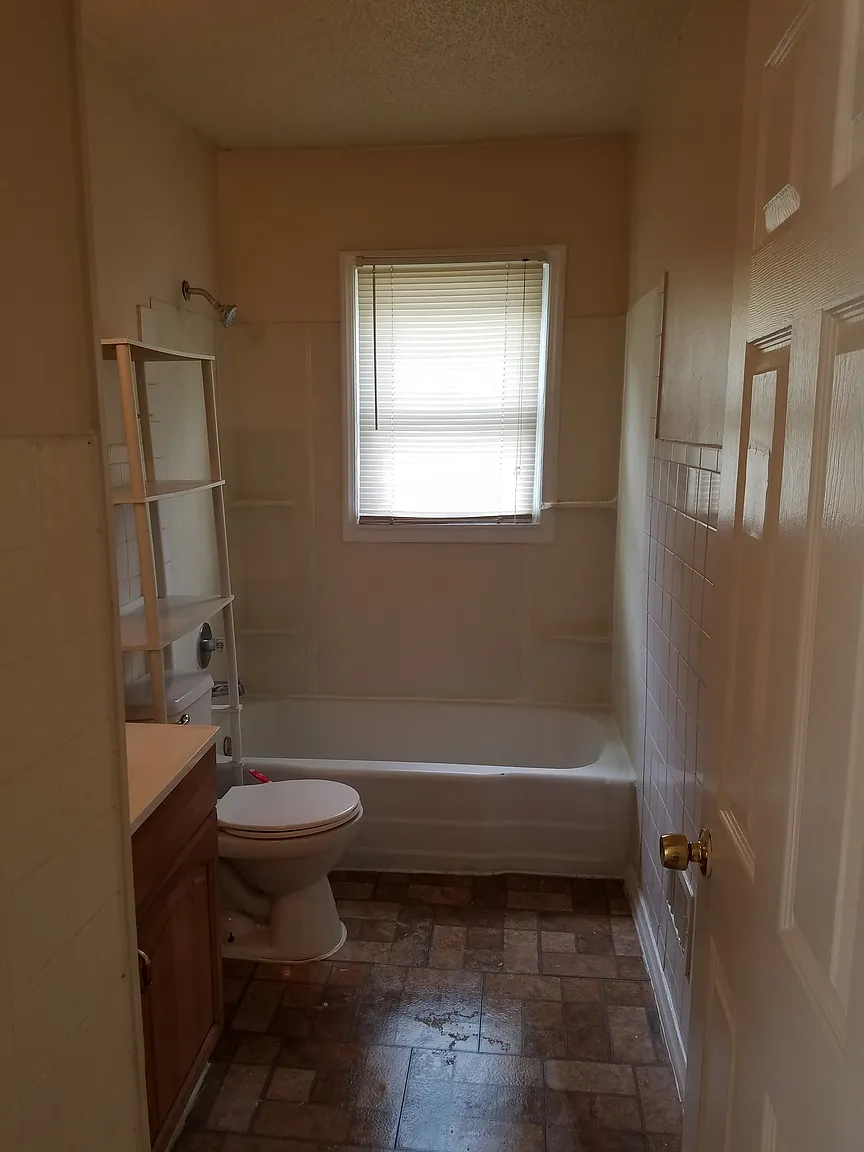 5980 Laurette Ave photo 1