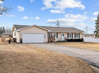 7521 Terrier Ln, Rockford, IL 61108