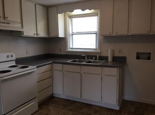 960 Travis St SW, Conyers, GA 30012