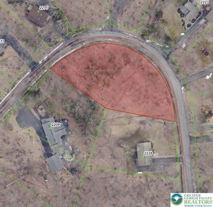 306 Lake Dr, Henryville, PA, 18332