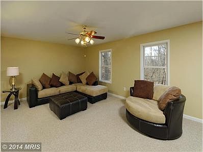 Living Room with open floor plan off kitchen.