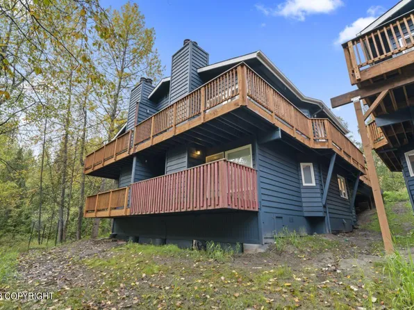 2601 La Honda Dr, Anchorage, AK 99517