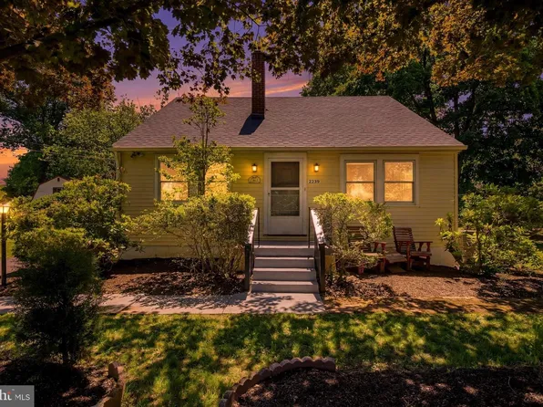 2339 E Vine St, Hatfield, PA 19440
