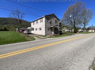 1914 Orchard Ave, Belle, WV