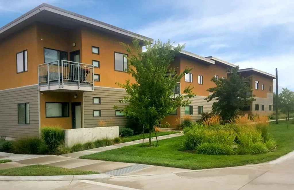 CP Lofts Apartments — Photo 4