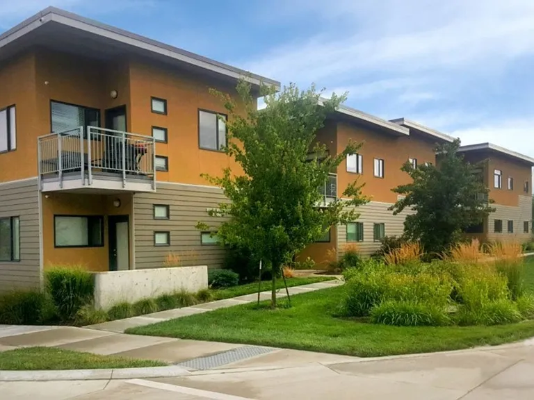 CP Lofts Apartments — Photo 4