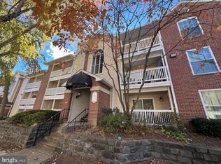 1530 Lincoln Way APT 202, McLean, VA 22102