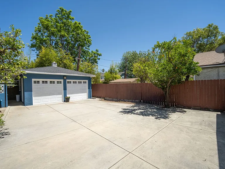 1007 Monterey Rd — Photo 29