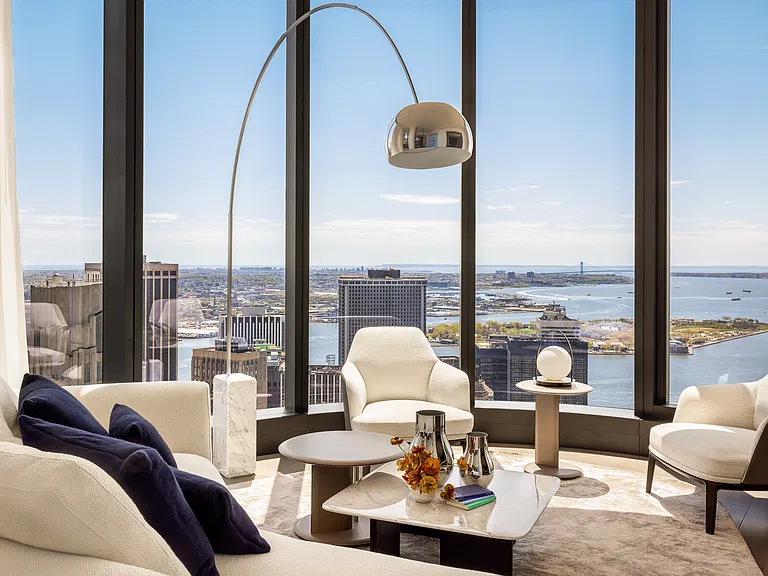 1-bedroom condo for sale in Financial District-Battery Park City