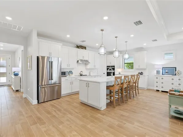 6267 Van Buren CT, AVE MARIA, FL 34142