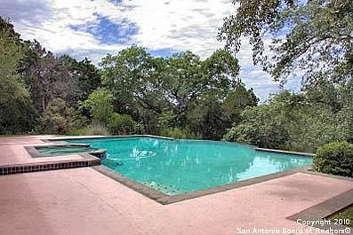 2nd image of 27685 Hwy 281