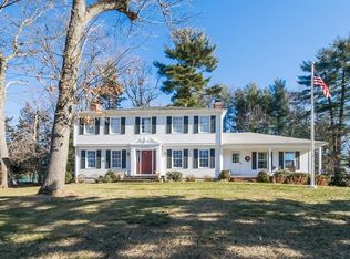 332 Pinewood Dr, Longmeadow, MA 01106