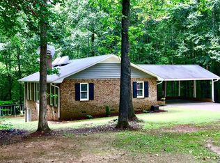 203 Frontier Dr, Lexington, NC 27292