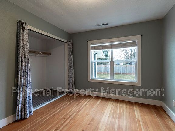 5th image of 8006 NW 9th Ave