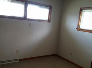 1482 Deforest Rd, Niles, OH 44446