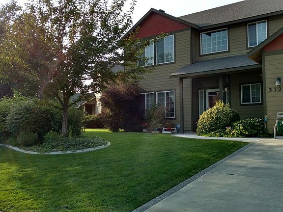 2nd image of 3320 S Quincy Pl