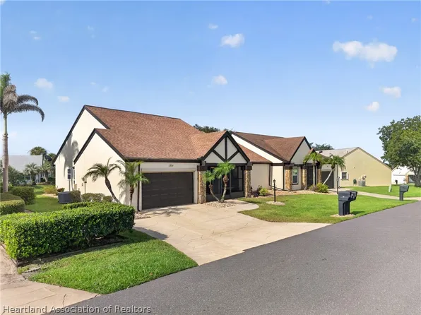 82 Hickory Hills Cir, Lake Placid, FL 33852