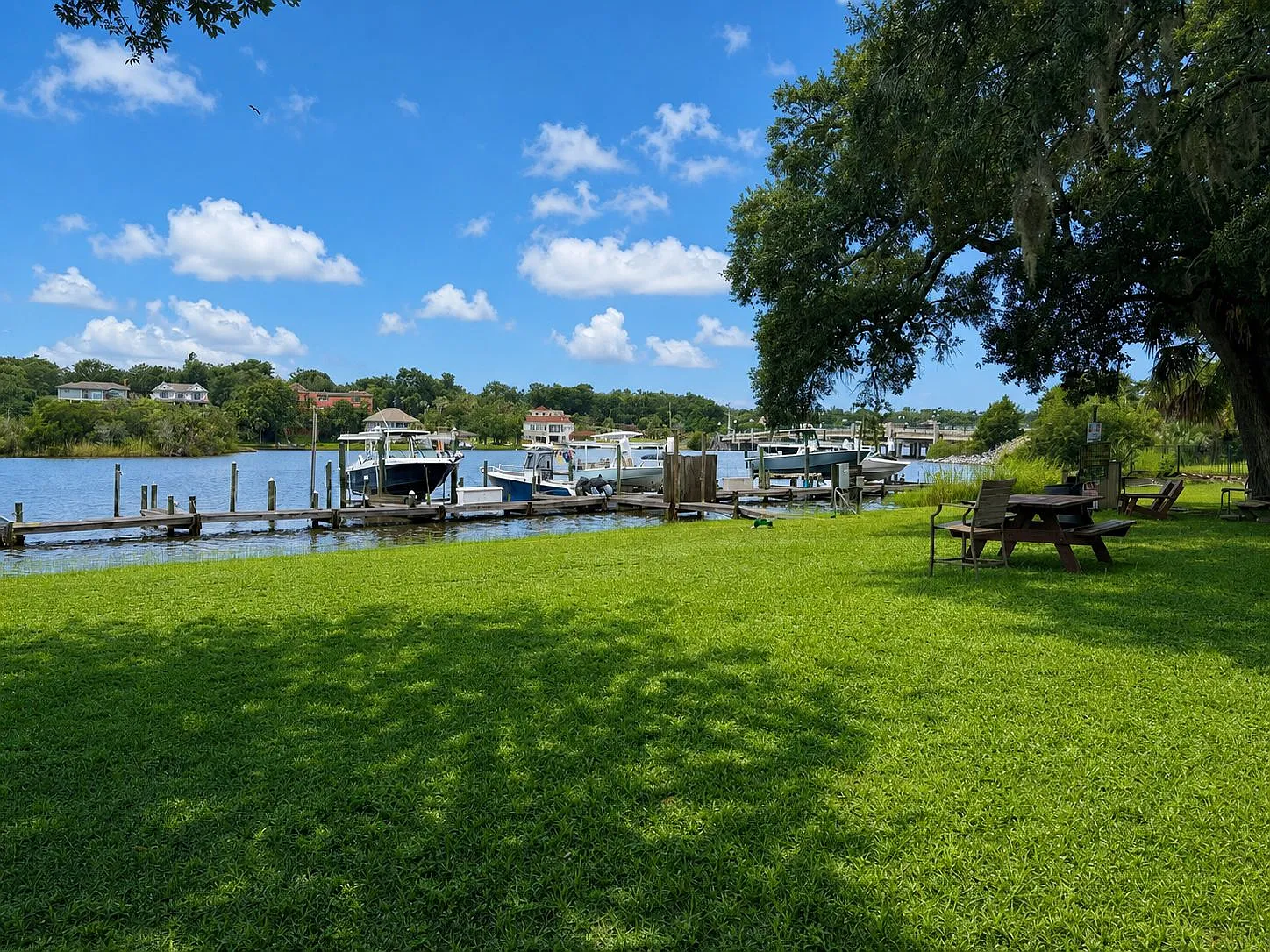 2 bed, 1.5 bath, 936 sqft, $1,495 — Photo 1