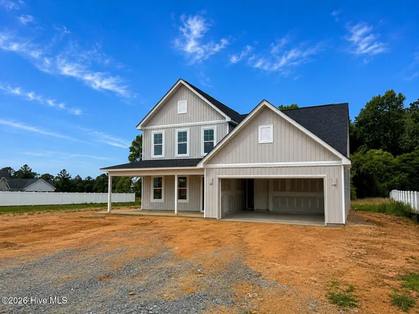 121 Boston River Drive, Dunn, NC 28334