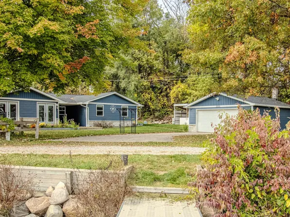 2956 Hall St, Orleans, MI 48865