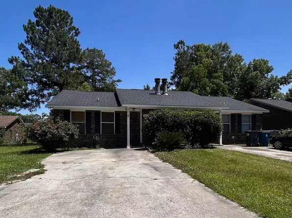 184 Dorchester Manor Blvd, North Charleston, SC