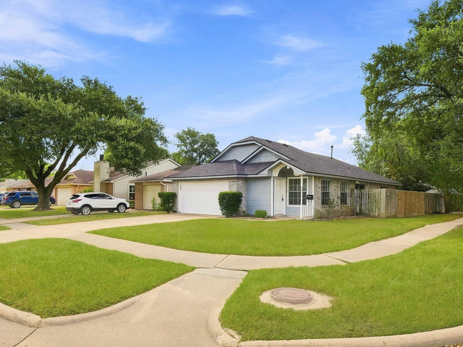 2 bed, 2.0 bath, 953 sqft, $1,550 — Photo 3