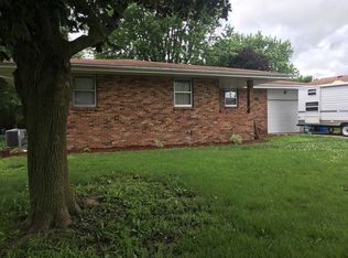 594 Hazelcrest Pl, Rantoul, IL 61866