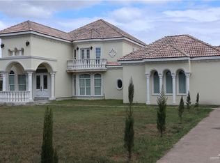 908 S Cesar Chavez Rd, Edinburg, TX 78542