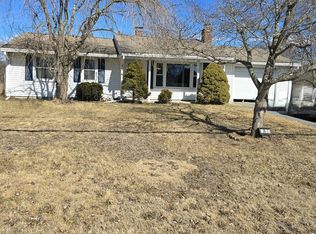 960 Court St, Brockton, MA 02302