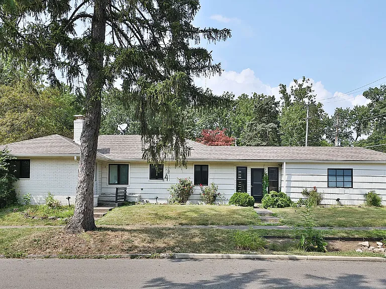 10 Northridge Rd — Photo 34