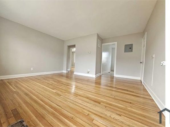 4001 Clarks Ln APT 302