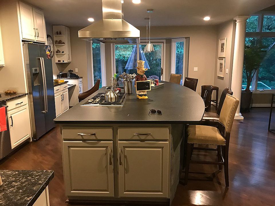 Custom 11ft Island