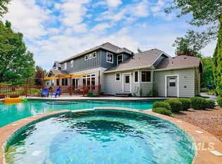 1512 Rivers End Ct, Eagle, ID 83616