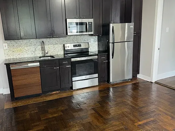 1829 Caton Ave #2R, Brooklyn, NY 11226