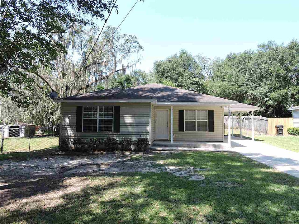 1st image of 1510 Country Ln