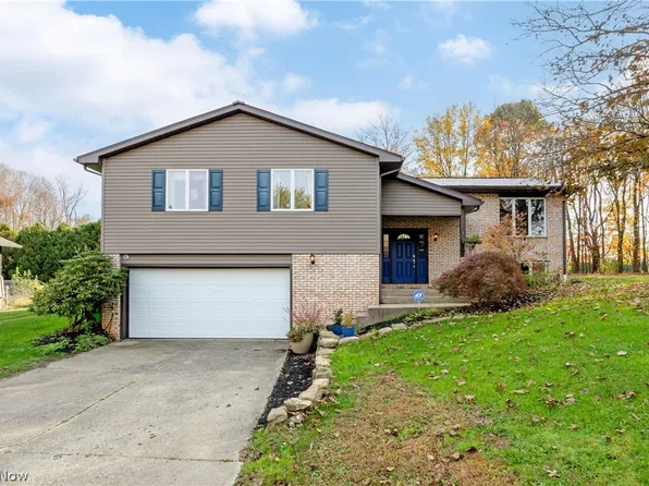 2723 Lee Dr, Wooster, OH 44691