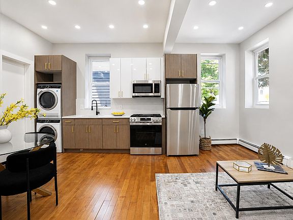 2nd image of 127 Van Horne St #1