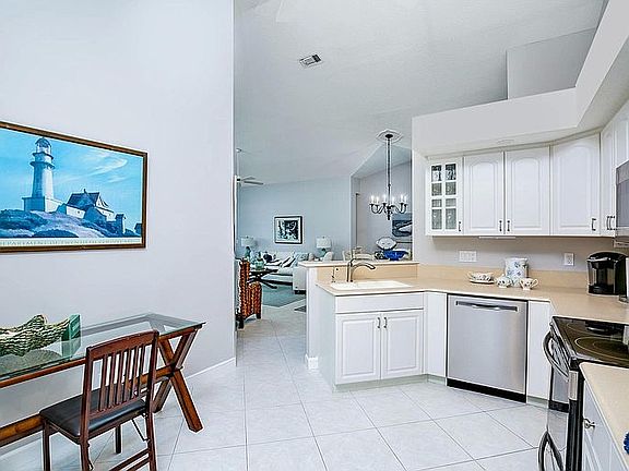 5th image of 3419 NE Mancini Way
