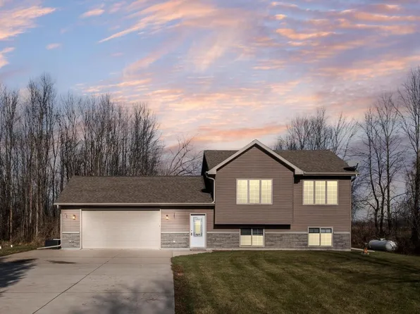 W2078 Buttercup Avenue, Berlin, WI 54923