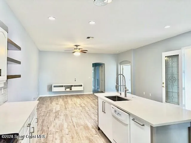 180 Tramore Pl — Photo 6