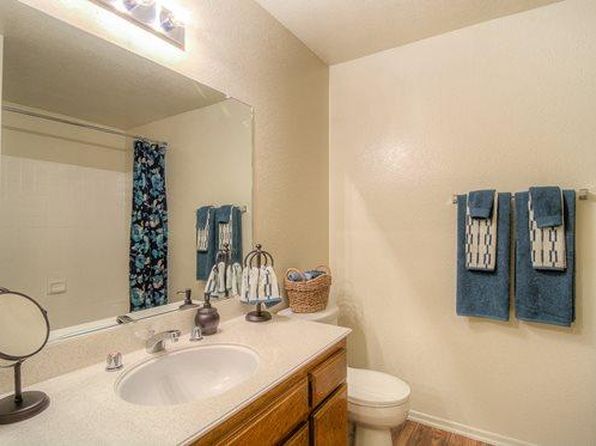 Villa Buena, 7000 La Palma Ave, Buena Park, CA 90620