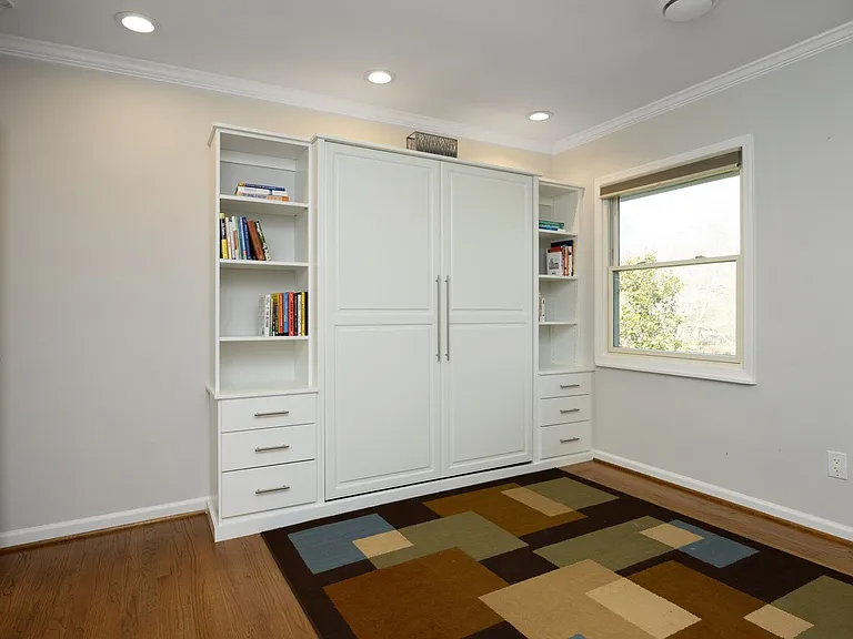 506 Bayberry Dr — Photo 38