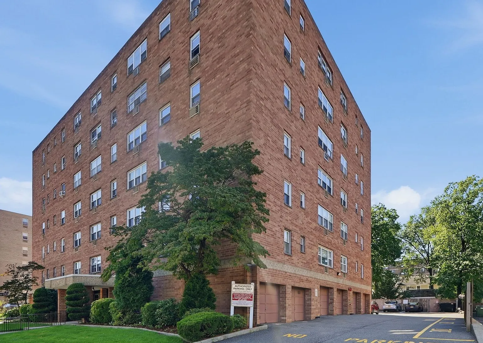 1 bed, 830 sqft, $2,250 — Photo 1